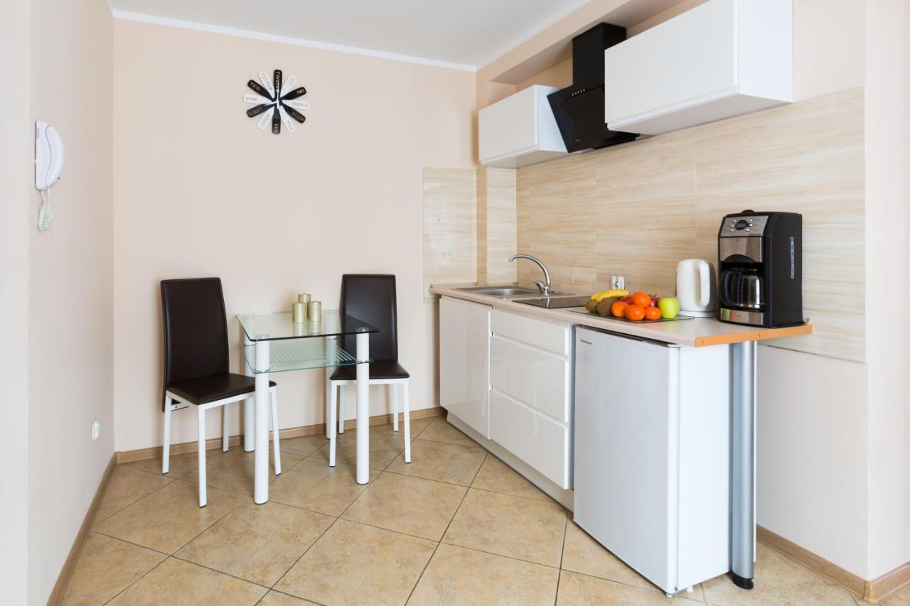 Aparthouse Apartamenty Centrum Sosnowiec Buitenkant foto